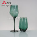 Glasse de vino de diamante de cristal verde de cristal verde hecho a mano